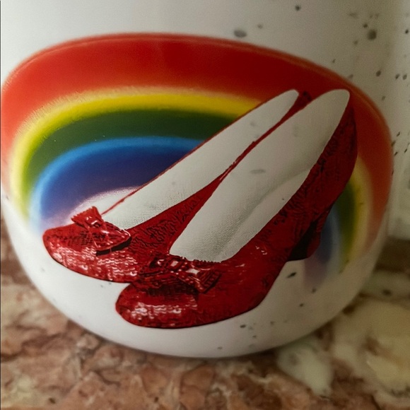 Ruby Slipper Mug - Dorothy and The Wizard of Oz. - Picture 6 of 6